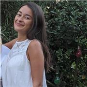 J'enseigne le marketing depuis 4 ans et je me tiens disponible pour vous aider sur les différents chapitres